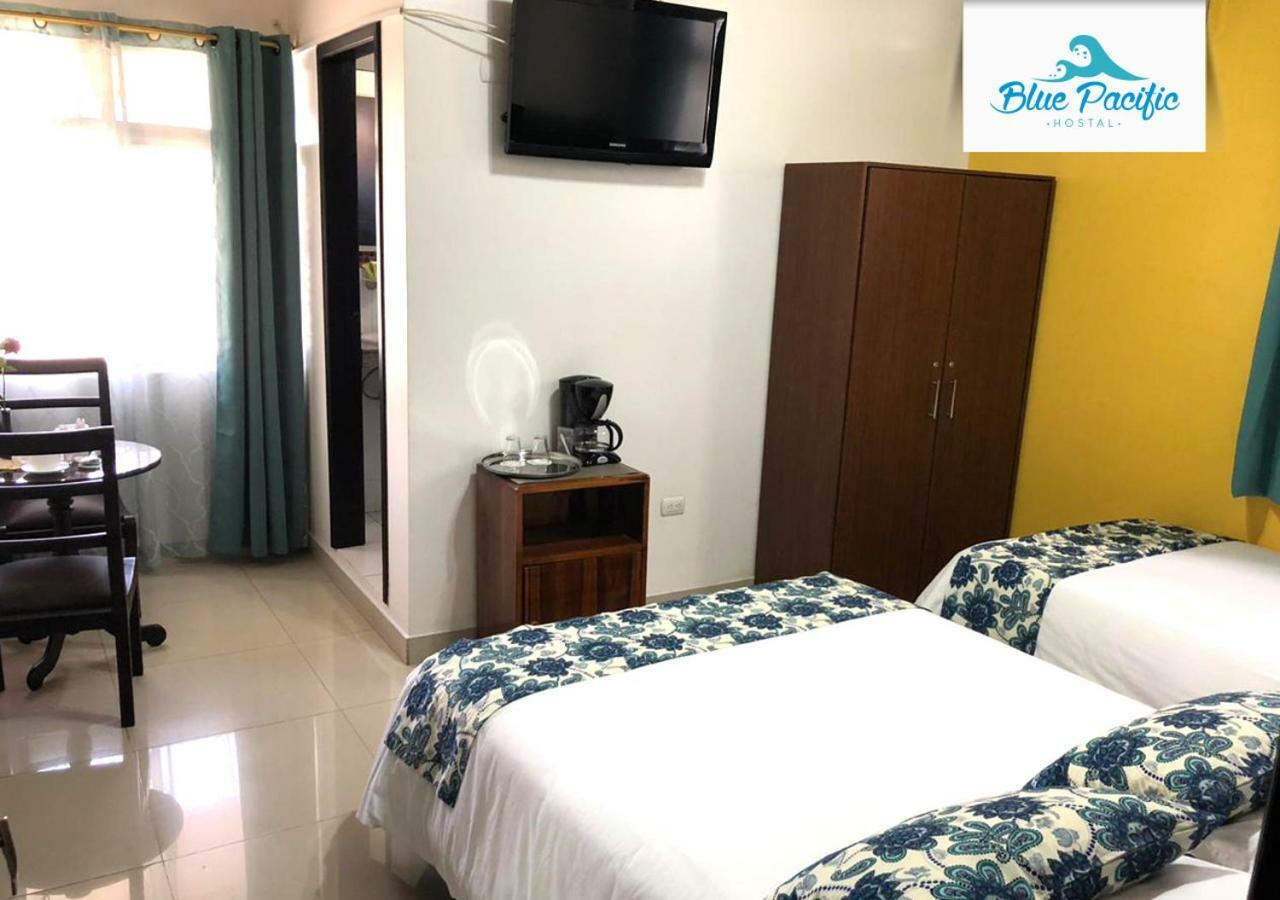 Hostal Blue Pacific Manta Eksteriør bilde